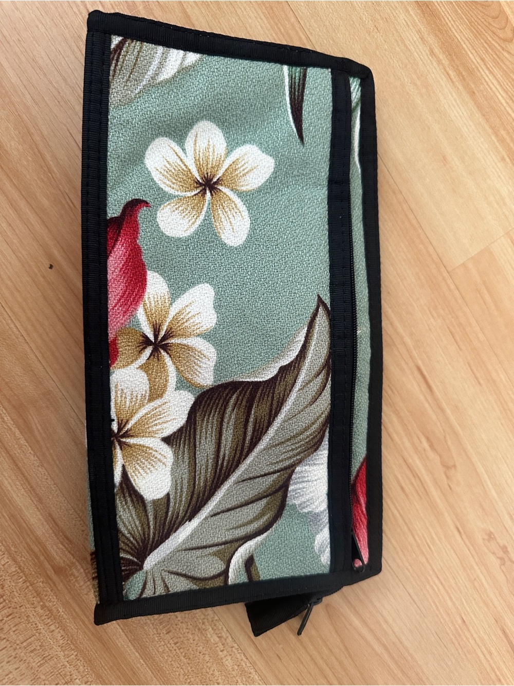 Floral Tropical Zippered Wallet in Sage Green